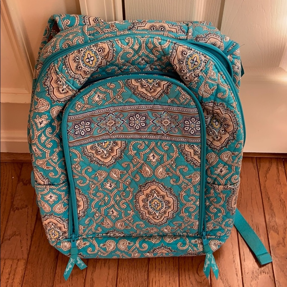 Like neW VB backpack & laptop, super cute!